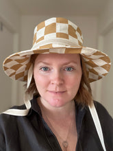 Load image into Gallery viewer, Jersey Caramel Hats