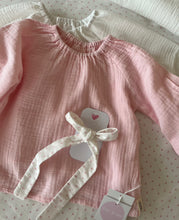 Load image into Gallery viewer, Sweethearts Smock Top