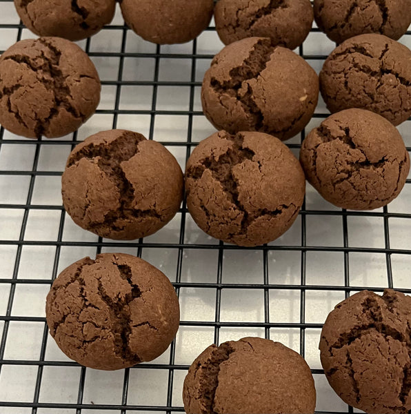 Gluten Free and Dairy Free Chocolate Cookies 🍪