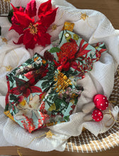 Load image into Gallery viewer, Festive Blossoms - Bebe Overalls
